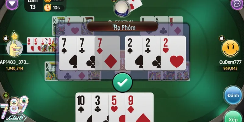 Phỏm là trò bài có từ lâu đời